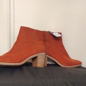 Women's Suede Ankle Boots - Orange